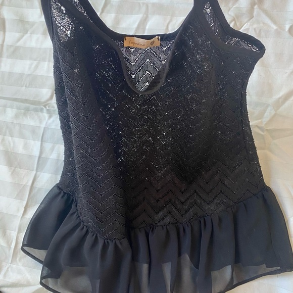 Sheer Black Peplum Lace Tank - Picture 4 of 5
